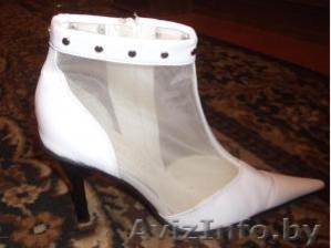 Продаю полусапожки белые  #3213