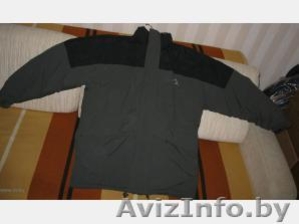 Продаётся  куртка осенняя 