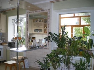 Продается 2-хкомнатная кв(тихий центр) #7467