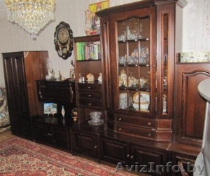 Продаю секцию, темно-коричневый дуб, хорошее состояние, недорого #7710