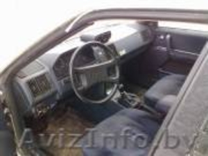 АУДИ 200 1985г СЕРЕБ. МЕТ. 2, 0 ГАЗ-БЕНЗИН #11076