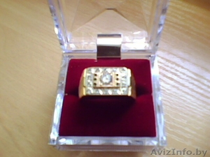 Печатка мужская,  общ. вес изделия 28, 8 гр.,  585 проба,  размер 22 - 22, 5 ,  инкрус #43425