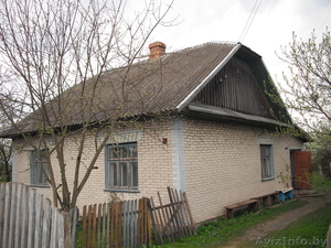 Продаем шлакобетонный обложен кирпичом жилой дом #63282