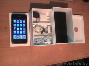 iPhone 3GS,  белого цвета,  с 16Gb памяти на борту,  не залочен,  #66824