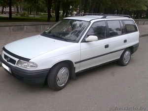 Продам Опель Астра,  универсал,  белый,  1994 г.в.,   1400 см3,  бензин. #77479
