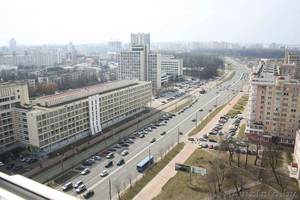 Сдается шикарная однокомнатная квартира по пр. Машерова.  450$+ ком. #91973