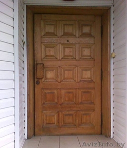 Дубовая дверь,  массив,  б/у. #101603