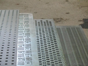 Сита (решета) для зерноосистительной техники;  молотки для дробилок #90123