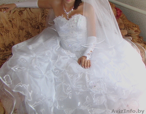 Элегантное свадебное платье для тех,  кто не любит быть сорокой!!! #105307