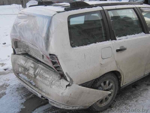 SEAT Cordoba универсал,  98г., бенз-метан 1, 4,  битый зад,  белый,  на ходу #205500