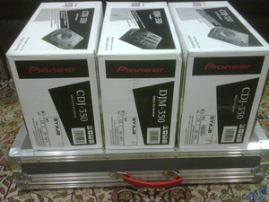 For Sale 2X PIONEER CDJ-350 Turntable   DJM-350 Mixer,  Numark NS6 DJ Controller #245702