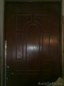 Продам дверь входную,  шпонированный дуб,  немного б/у #261047