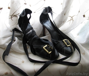 Туфли King. Чёрные,  с лентами и медной пряжкой #259461