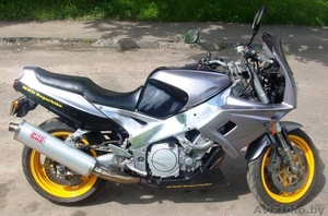 Yamaha FZR 1000-3LE #321038
