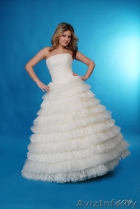 Прокат и продажа свадебных платьев и вечерних нарядов.  #314241