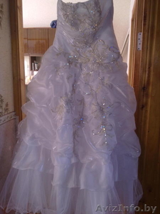  КРАСИВОЕ СВАДЕБНОЕ ПЛАТЬЕ #320317