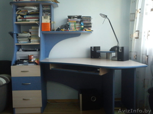 Продам угловой стол б/у #340990