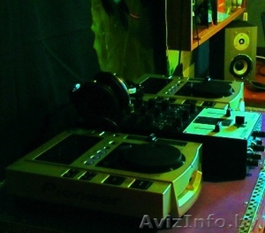 Диджейскии проиграватели #370385