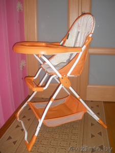 Стульчик для кормления 