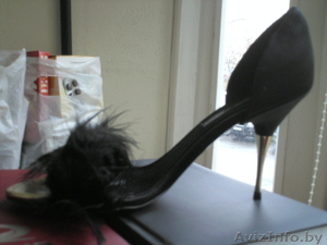 Туфли ZARA,  70 y.e., нат. шелк-кожа,  р-р 37, черные #473883