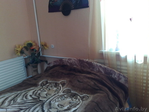 Сдам трехкомнатную квартиру на длительныЙ срок  в центре города #589540