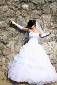 Cвадебное платье полупечатки фата #641587