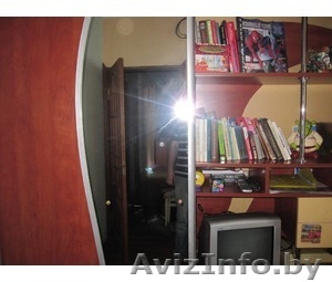 Продам стенку для детской комнаты 4, 3м в длину #636552