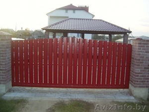 Ограждение из металлического штакетника #647246