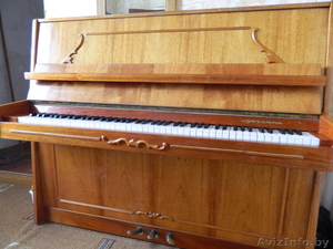 Продаю срочно пианино #684965