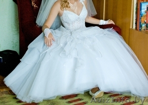 Очень красивое,  пышное свадебное платье!!!! Оно такое единственное! #709271