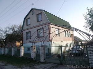 Полностью жилой дом в 3 этажа,  срочно #759980