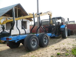 тракторный лесовозный полуприцеп #757239