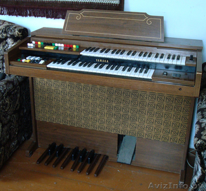 раритетный электроорган Yamaha Electone B-35  #775109