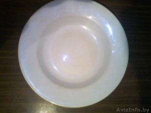 Тарелка с фашистской свастикой. #784784