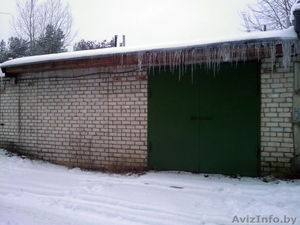 Гараж на 2 автомобиля за медпрепратами #815237