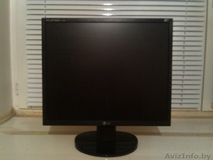 ЖК-монитор LG Flatron L1953S #833402