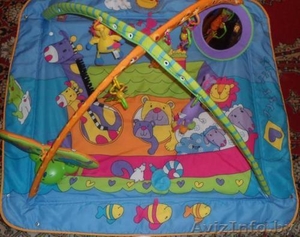 Развивающий коврик Tiny Love 