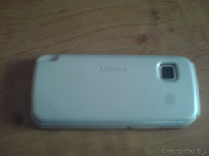 мобильные телефоны nokia 5230 и iphone #853145