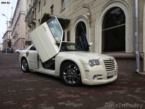 Прока,  Аренда,  Свадебный кортеж Крайслер 300 C цвет черный и белый.  #870896