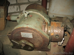 Продам универсальную делительную головку УДГ-Д-200А #899984