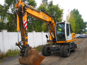 Продаётся экскаватор колесный LIEBHERR А-900 #936835