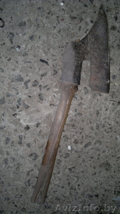 продам старинный топор #947702