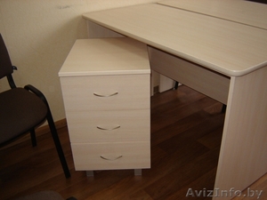 Комплект новой офисной мебели #967668