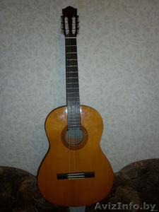Акустическая шестиструнная гитара #999190