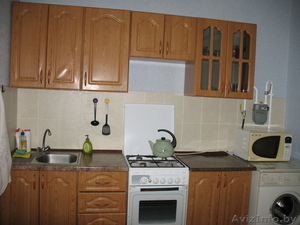 СДАЮ 2-Х КОМН. КВ НА СУТКИ #989923