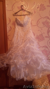 Продаю красивое свадебное платье недорого #987767