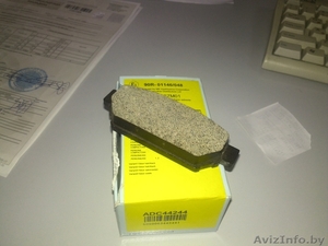 продаю комплект тормозных колодок #1006385