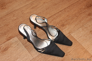 Продам новые туфли,  цвет черный #1006670