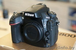 Nikon D800 Body.----$ 1300USD,  Canon EOS 5D MK III Body ---$1350USD #1029894