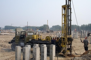 Бурение под СВАИ,  под ФУНДАМЕНТ,  под ЗАБОР,  под СТОЛБЫ,  под ОПОРЫ. #1111805